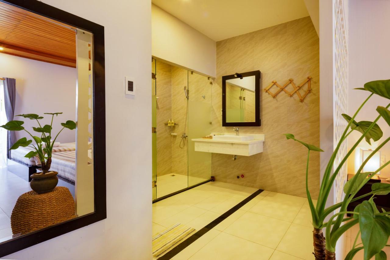 La Paloma Villa Nha Trang Exteriör bild
